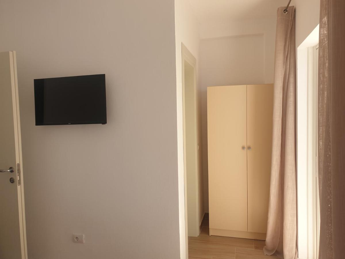 Rooms By George Dhërmi Exteriör bild
