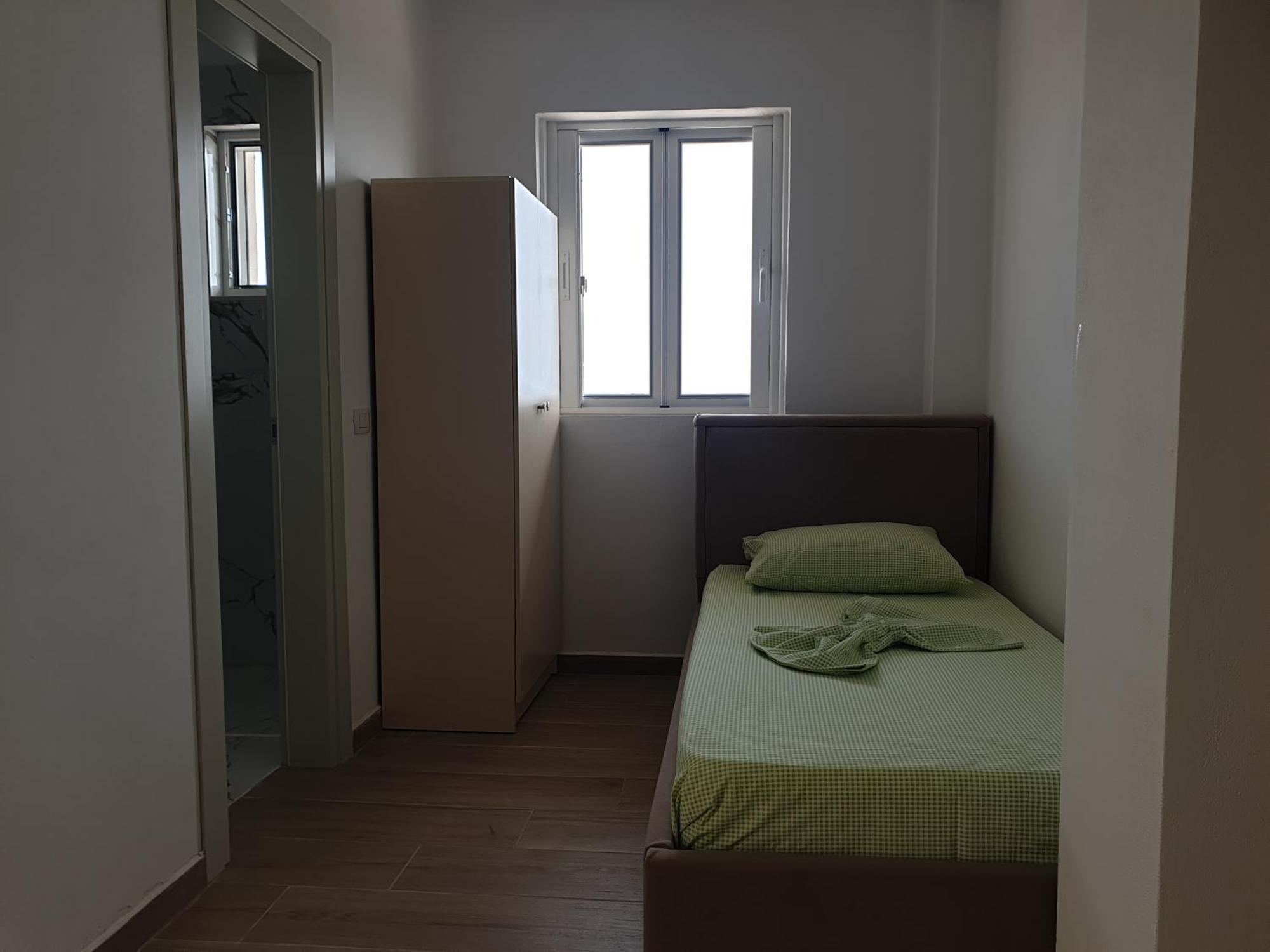 Rooms By George Dhërmi Rum bild